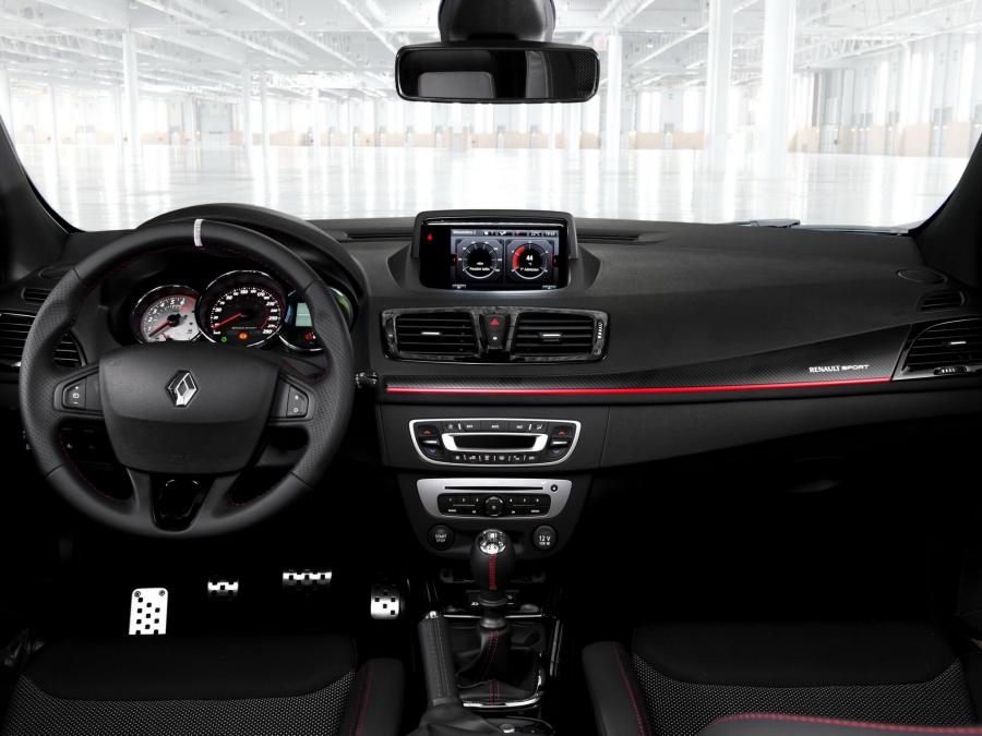  Renault Megane R.S. 265 2014 года  (фото 10 из 23)